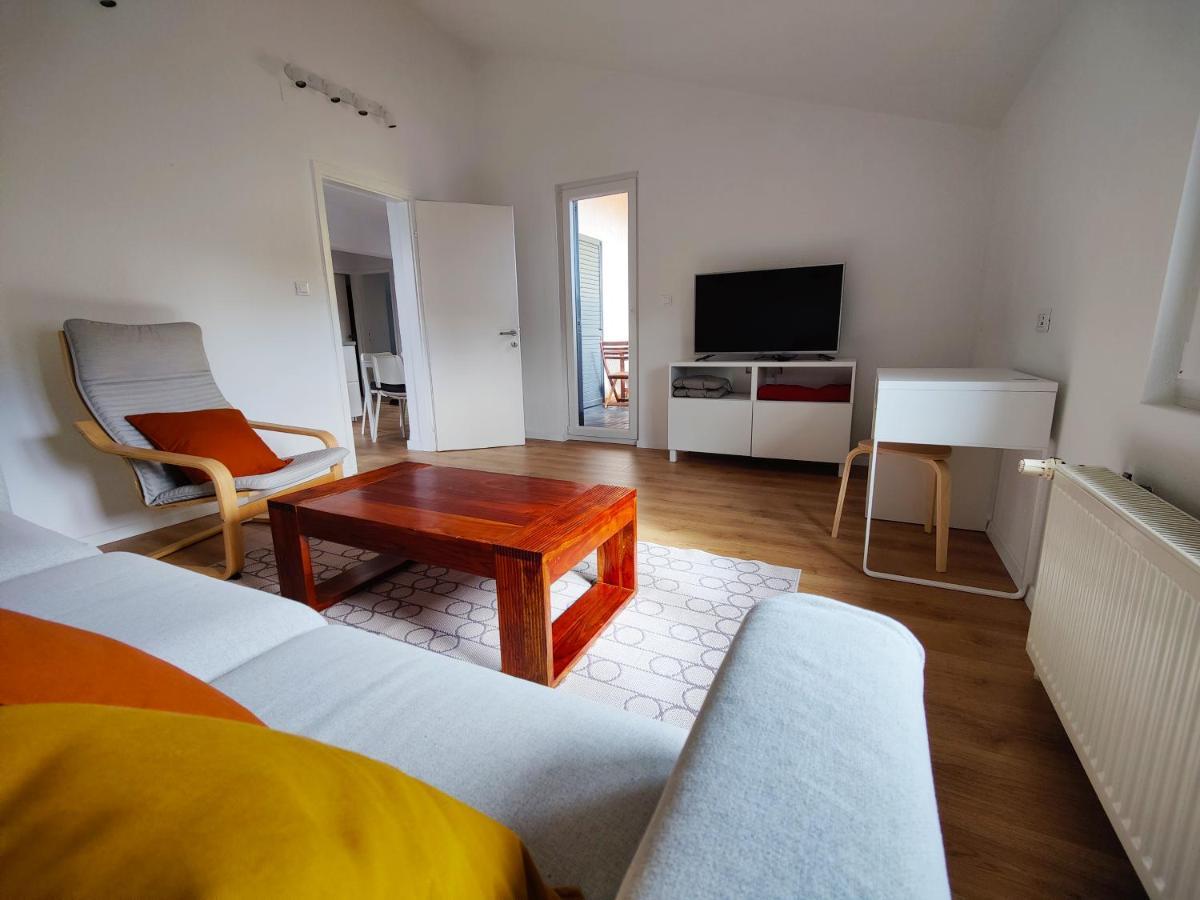 Apartment Lipa *